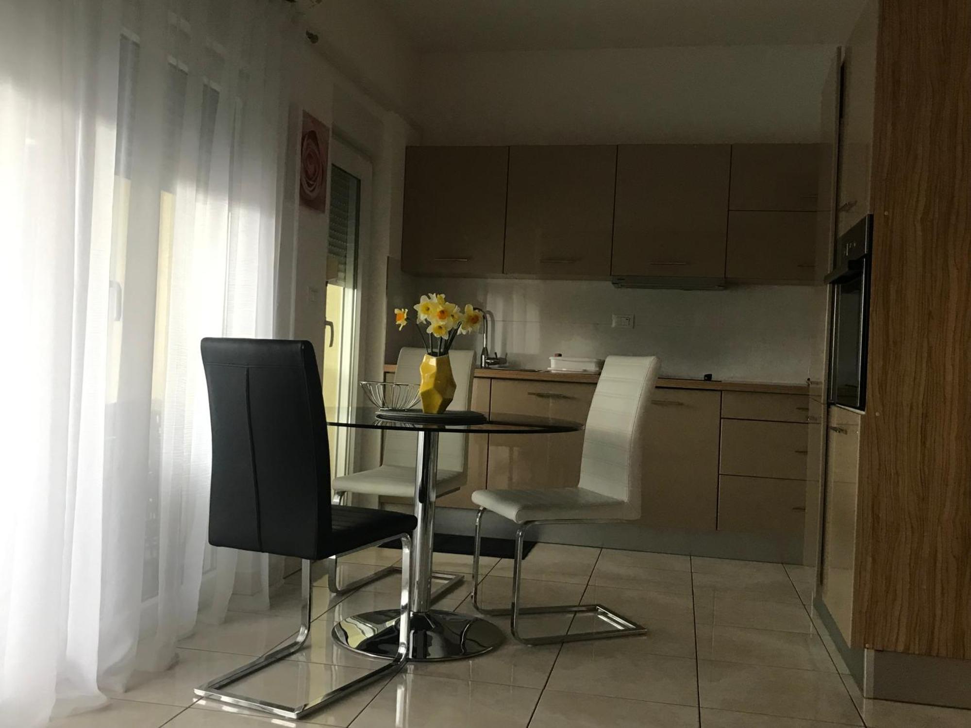 Apartments Villa Lili Умаг Экстерьер фото